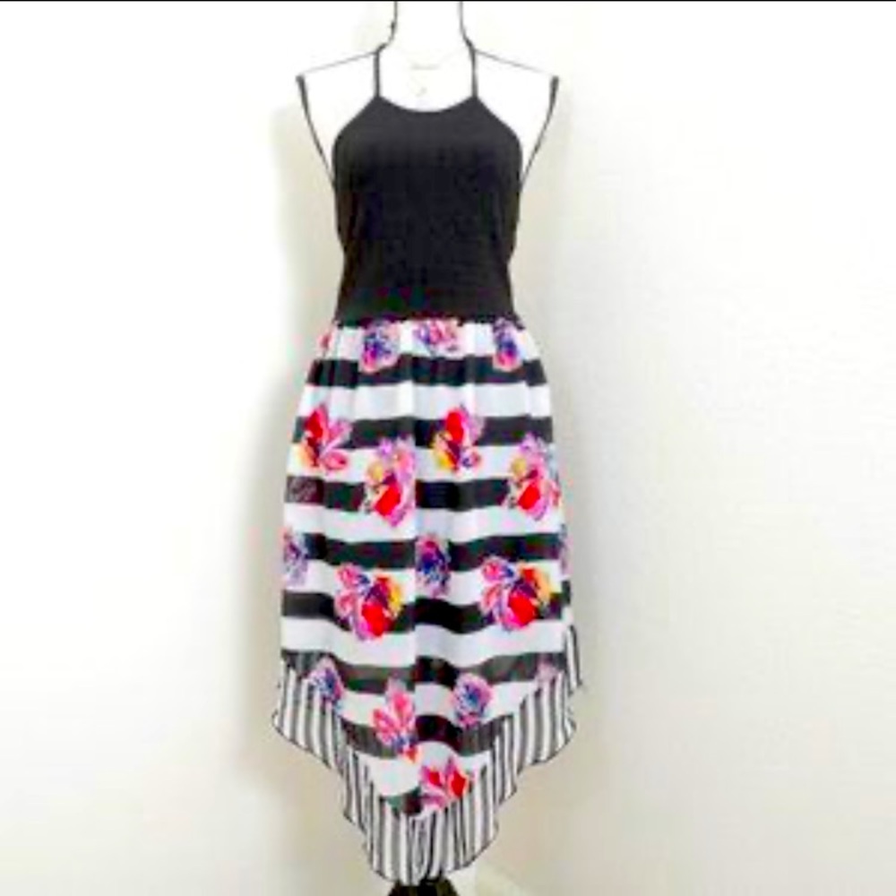 Xhilaration Dress Size M Black White and Pink
